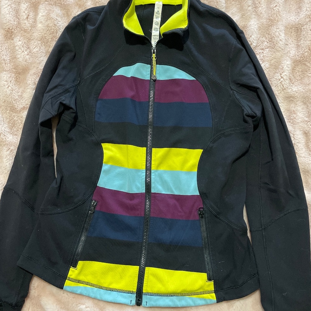 Really nice Lululemon full zip light sweatshirt